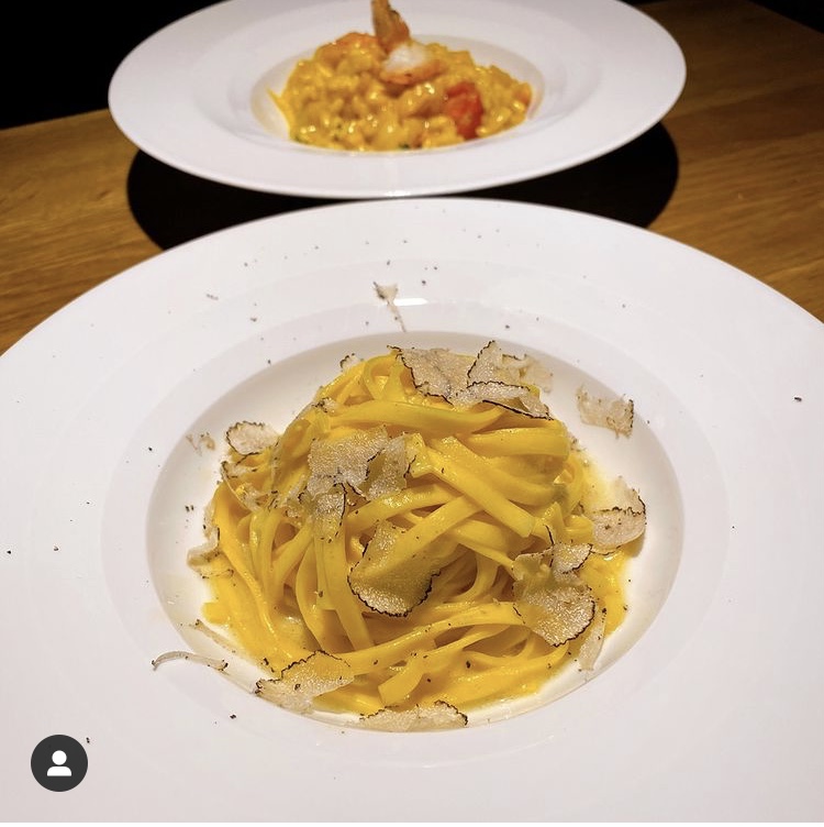 Hausgemachte Fettuccine